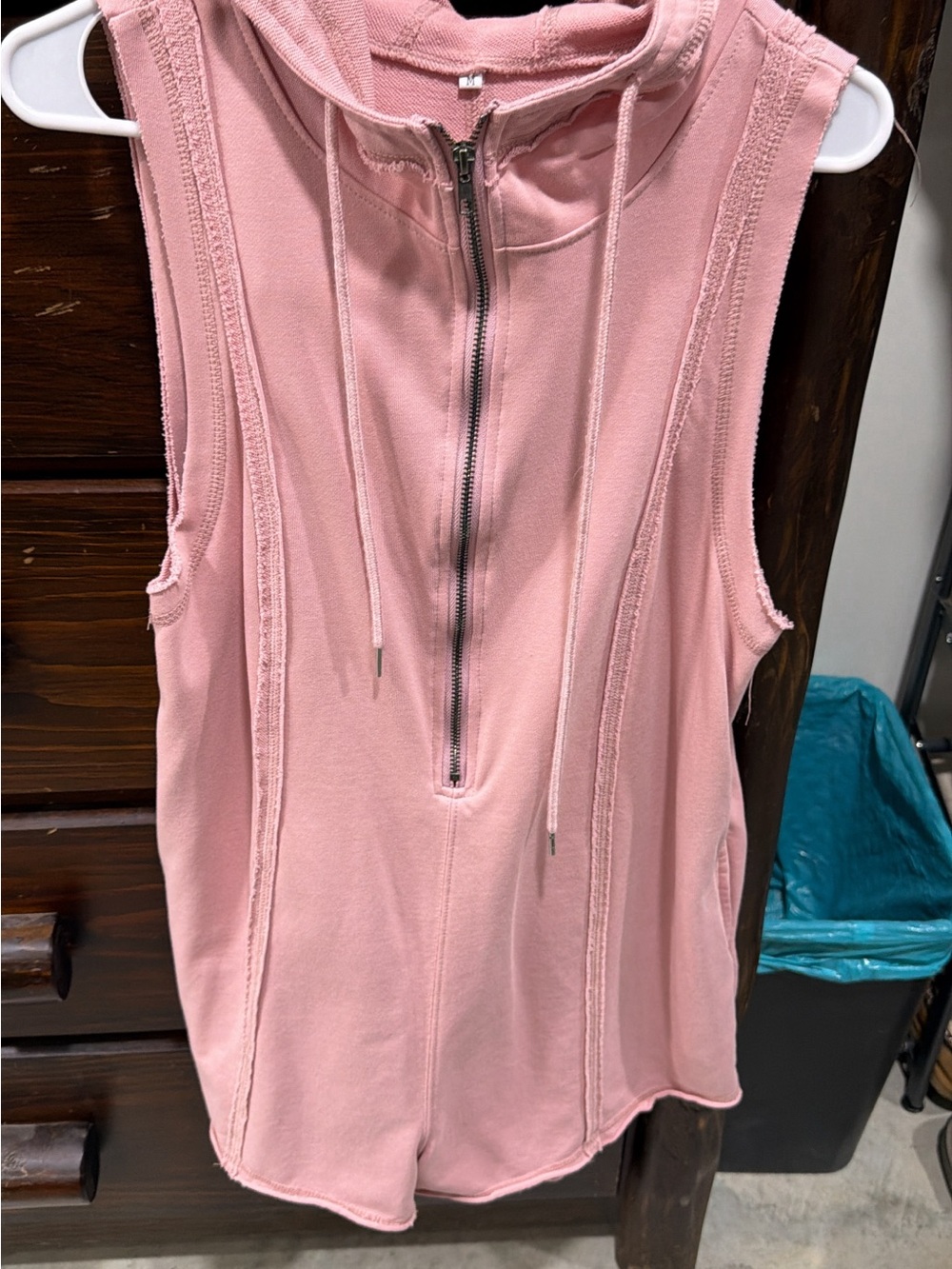 Sleeveless Pink Zip-Front Hoodie Tank
